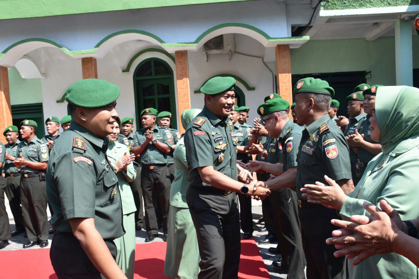 Danrem 073/Mkt: "Babinsa baik pasti Danramil baik, Danramil baik pasti Dandim baik dan seterusnya"